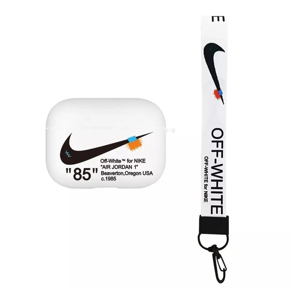 AirPod Pro Nike case - Picture 3 of 3